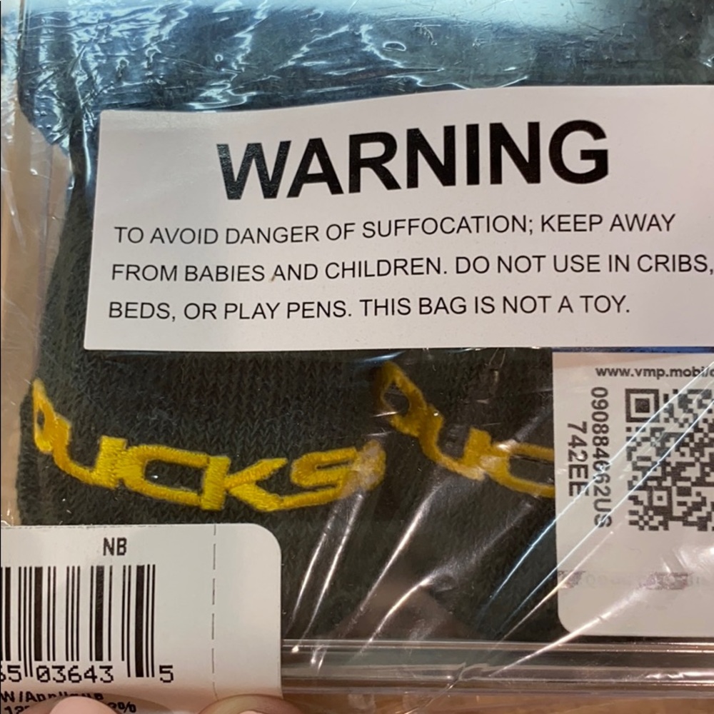 Newborn Oregon Duck Socks!